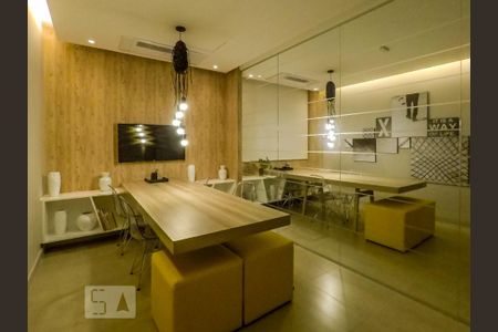 Studio para alugar com 24m², 1 quarto e sem vaga Studio para alugar com 24m², 1 quarto e sem vagaSala de Reunioes