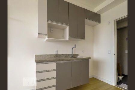 Studio para alugar com 24m², 1 quarto e sem vaga Studio para alugar com 24m², 1 quarto e sem vagaCozinha/quarto