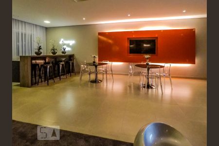 Studio para alugar com 24m², 1 quarto e sem vaga Studio para alugar com 24m², 1 quarto e sem vagaSalao de Festas