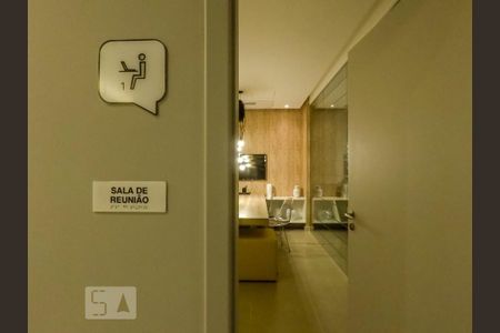 Studio para alugar com 24m², 1 quarto e sem vaga Studio para alugar com 24m², 1 quarto e sem vagaSala de Reunioes