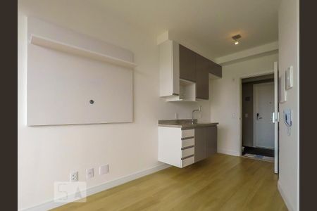 Studio para alugar com 24m², 1 quarto e sem vaga Studio para alugar com 24m², 1 quarto e sem vagaCozinha/quarto