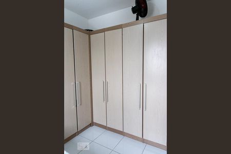 Apartamento à venda com 38m², 1 quarto e 1 vagaQuarto