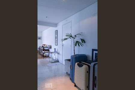 Apartamento à venda com 140m², 2 quartos e 4 vagasCorredor