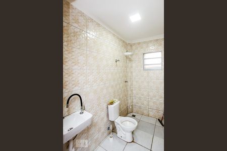 Apartamento para alugar com 38m², 2 quartos e sem vagaBanheiro