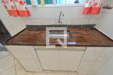 Cozinha de casa para alugar com 1 quarto, 25m² em Jardim Bom Clima, Guarulhos