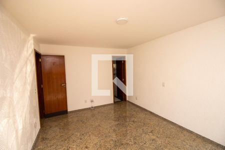 Apartamento à venda com 180m², 3 quartos e 2 vagas Apartamento à venda com 180m², 3 quartos e 2 vagasQuarto 3