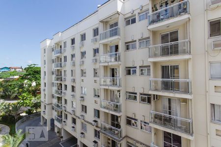 Vista Quarto 1 de apartamento à venda com 2 quartos, 52m² em Taquara (jacarepaguá), Rio de Janeiro