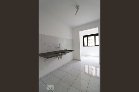 Cozinha de apartamento à venda com 2 quartos, 72m² em Jardim Maria Rosa, Taboão da Serra