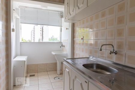 Cozinha e Área de Serviço de apartamento à venda com 1 quarto, 42m² em Jardim Lindóia, Porto Alegre