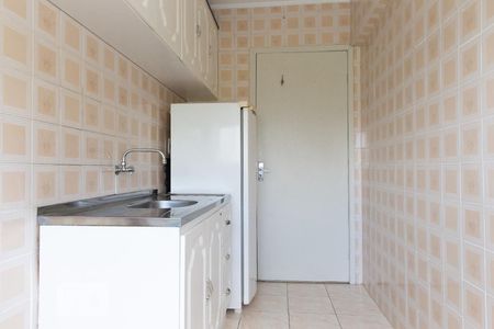 Cozinha de apartamento à venda com 1 quarto, 42m² em Jardim Lindóia, Porto Alegre