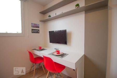 Quarto de kitnet/studio para alugar com 1 quarto, 18m² em Prado Velho, Curitiba