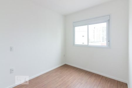 Quarto 2 de apartamento para alugar com 2 quartos, 42m² em Santa Teresinha, São Paulo