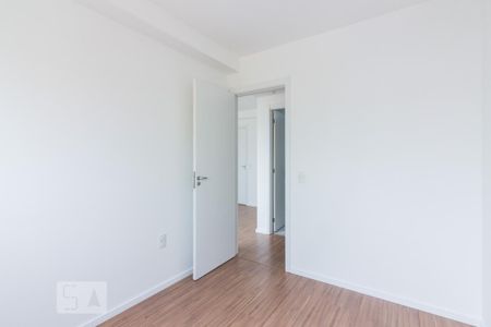 Quarto 1 de apartamento para alugar com 2 quartos, 42m² em Santa Teresinha, São Paulo