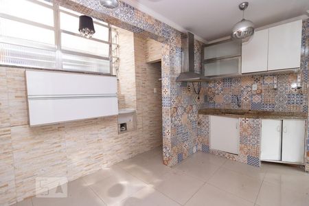 Apartamento à venda com 55m², 2 quartos e 1 vagaCozinha
