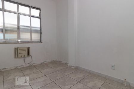 Quarto 1 de apartamento para alugar com 2 quartos, 55m² em Méier, Rio de Janeiro