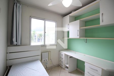 Quarto 1 de apartamento para alugar com 2 quartos, 60m² em Jacarepaguá, Rio de Janeiro