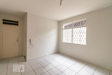 Sala de Apartamento com 2 quartos, 78m² Santa Tereza