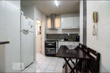 Apartamento à venda com 95m², 3 quartos e 1 vagaCozinha