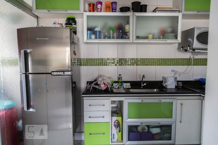 Cozinha de apartamento à venda com 2 quartos, 57m² em Vila Jacuí, São Paulo