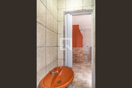 Casa à venda com 180m², 4 quartos e 2 vagasBanheiro 3