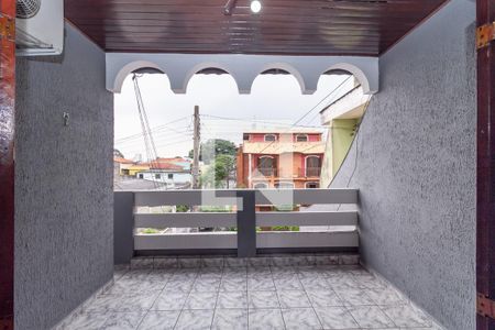 Casa à venda com 180m², 4 quartos e 2 vagasQuarto 4 - Suíte - Sacada
