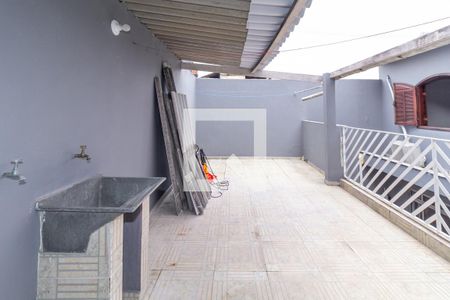 Casa à venda com 180m², 4 quartos e 2 vagasÁrea de Serviço
