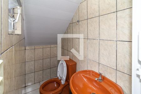 Casa à venda com 180m², 4 quartos e 2 vagasBanheiro 3