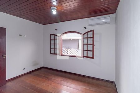 Casa à venda com 180m², 4 quartos e 2 vagasQuarto 2