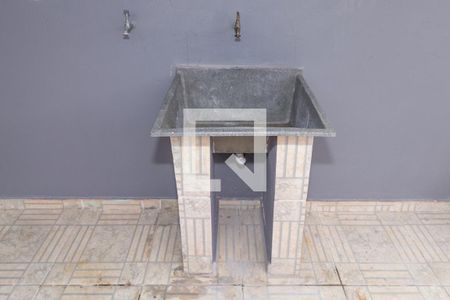 Casa à venda com 180m², 4 quartos e 2 vagasÁrea de Serviço