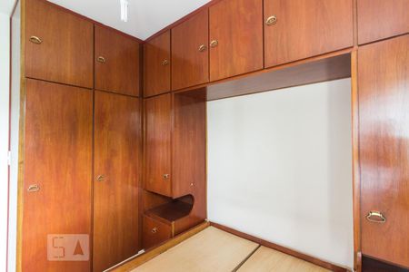 Apartamento para alugar com 69m², 2 quartos e 1 vagaQuarto 2