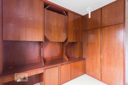 Apartamento para alugar com 69m², 2 quartos e 1 vagaQuarto 1
