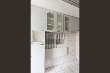 Apartamento para alugar com 69m², 2 quartos e 1 vagaBanheiro