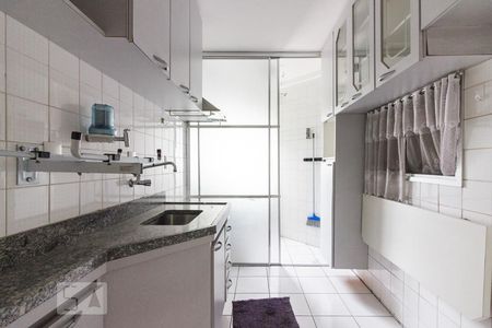 Apartamento para alugar com 69m², 2 quartos e 1 vagaBanheiro