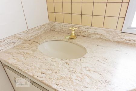 Banheiro de apartamento para alugar com 2 quartos, 69m² em Lauzane Paulista, São Paulo