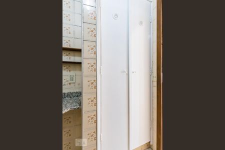 Banheiro de apartamento à venda com 2 quartos, 84m² em Parque Taquaral, Campinas