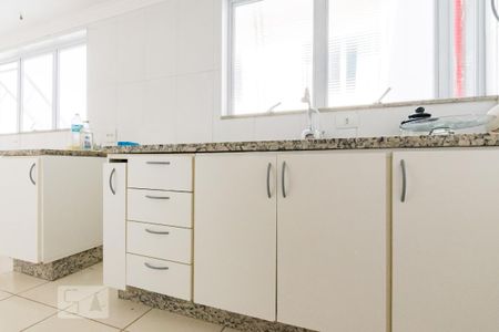 Apartamento à venda com 84m², 2 quartos e 1 vagaCozinha