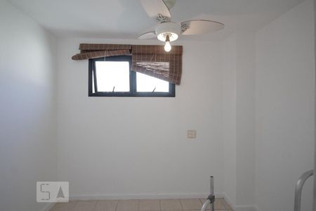 Apartamento à venda com 267m², 3 quartos e 2 vagasQuarto de Serviço