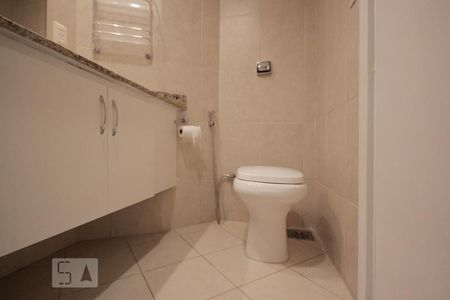 Apartamento à venda com 267m², 3 quartos e 2 vagasBanheiro