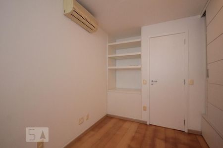 Apartamento à venda com 267m², 3 quartos e 2 vagasQuarto