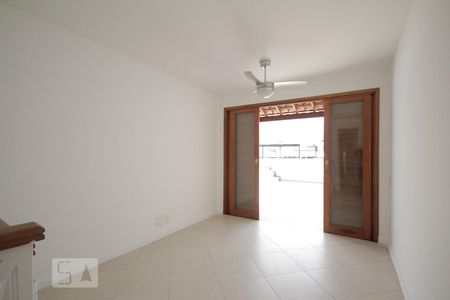Apartamento à venda com 267m², 3 quartos e 2 vagasHall