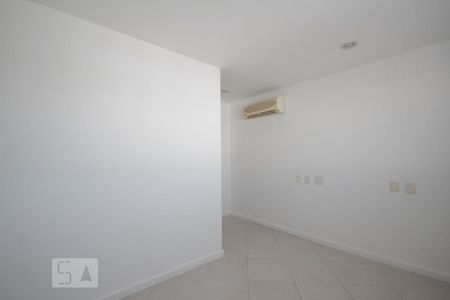 Apartamento à venda com 267m², 3 quartos e 2 vagasSuíte 2