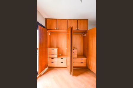 Apartamento à venda com 108m², 4 quartos e 2 vagasSuíte 2