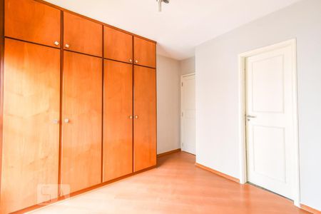 Apartamento à venda com 108m², 4 quartos e 2 vagasSuíte 2