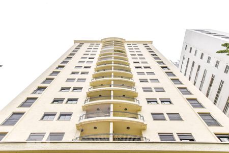 Apartamento à venda com 108m², 4 quartos e 2 vagasFachada