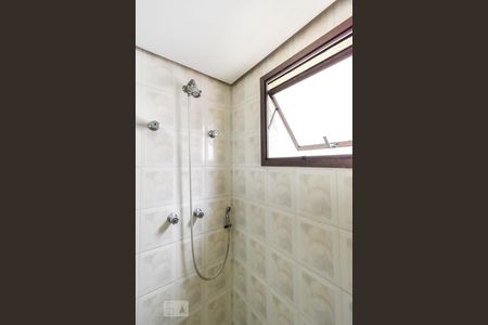 Apartamento à venda com 108m², 4 quartos e 2 vagasSuíte 2 - Banheiro