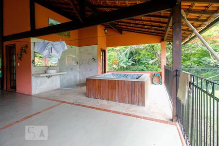 Casa de condomínio à venda com 1500m², 3 quartos e 8 vagasÁrea Externa