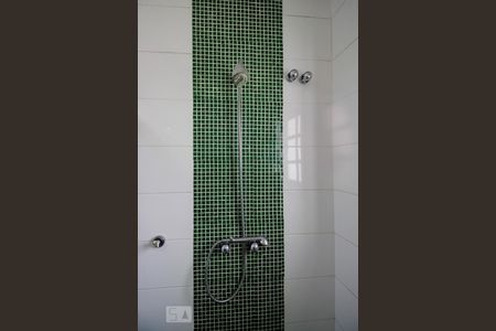 Casa de condomínio à venda com 1500m², 3 quartos e 8 vagasBanheiro da Suíte 1