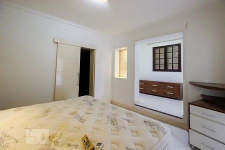 Casa de condomínio à venda com 1500m², 3 quartos e 8 vagasSuíte 2