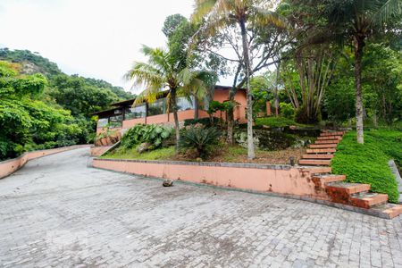 Fachada de casa de condomínio à venda com 3 quartos, 1500m² em Vargem Pequena, Rio de Janeiro