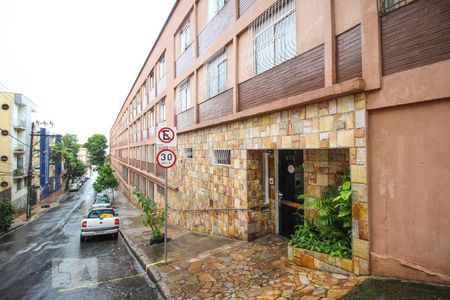 Apartamento à venda com 70m², 3 quartos e sem vagaFachada